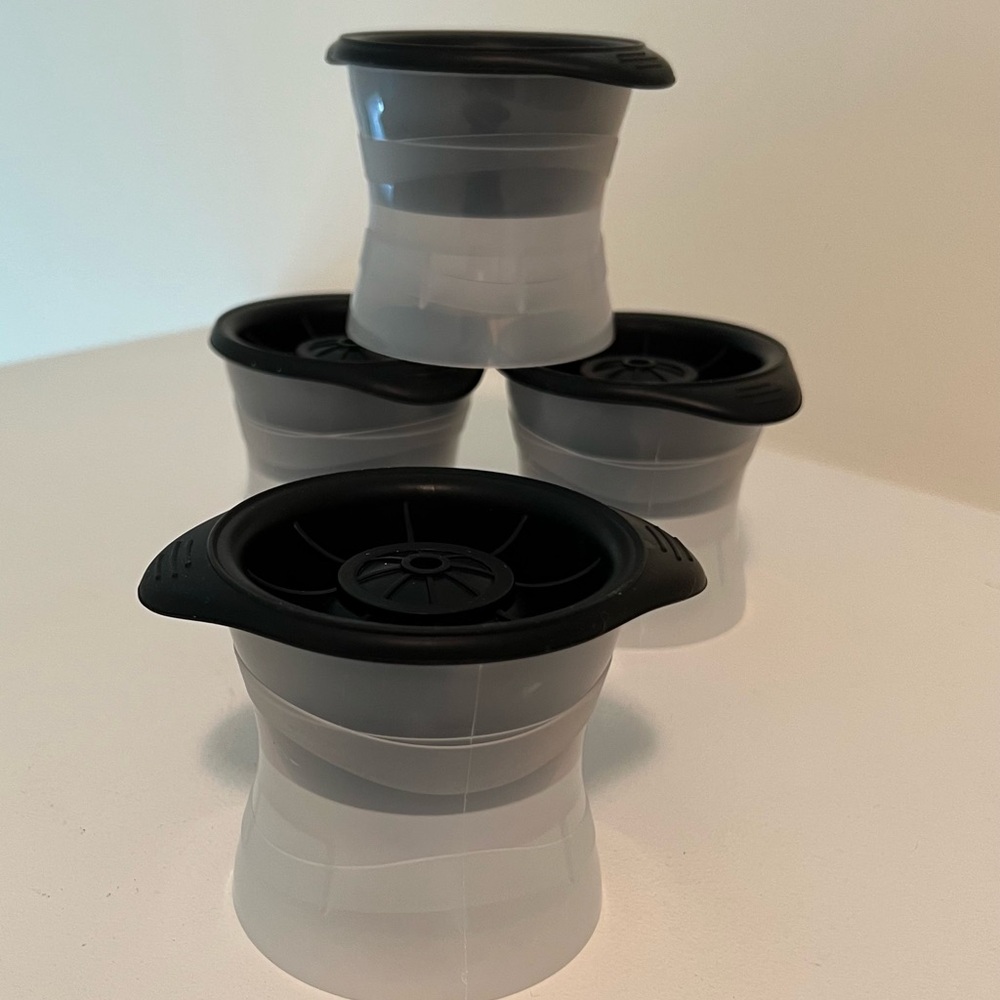 Large ice sphere moulds